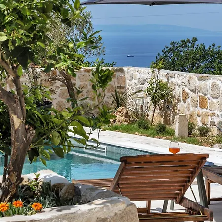 Marena - Makarska Exklusiv بودغورا